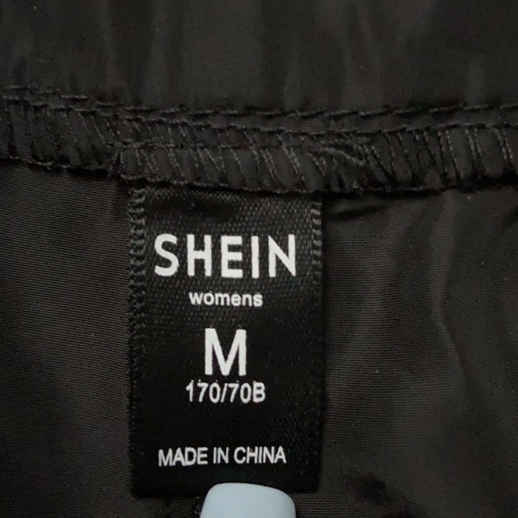 skort - Picture 3 of 3